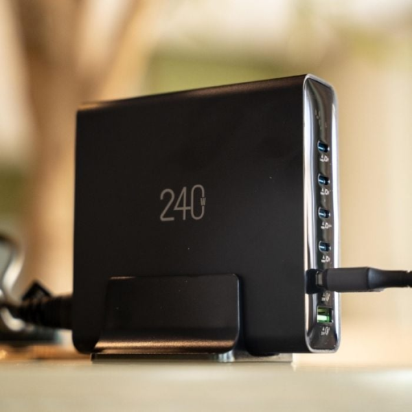 Goui GAN 240 Chargeur bureau 6 Ports Prise EU Power bank Goui, Ultra Pc Gamer Maroc