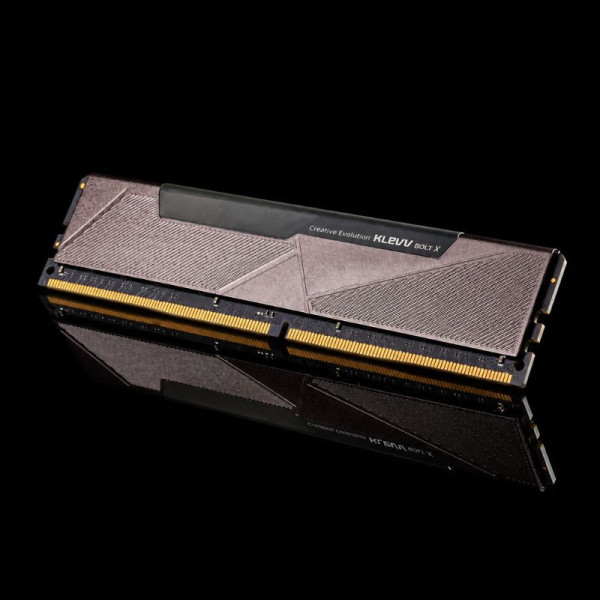 KLEVV BOLT X DDR4 8Go (1x 8Go) 3600MHz